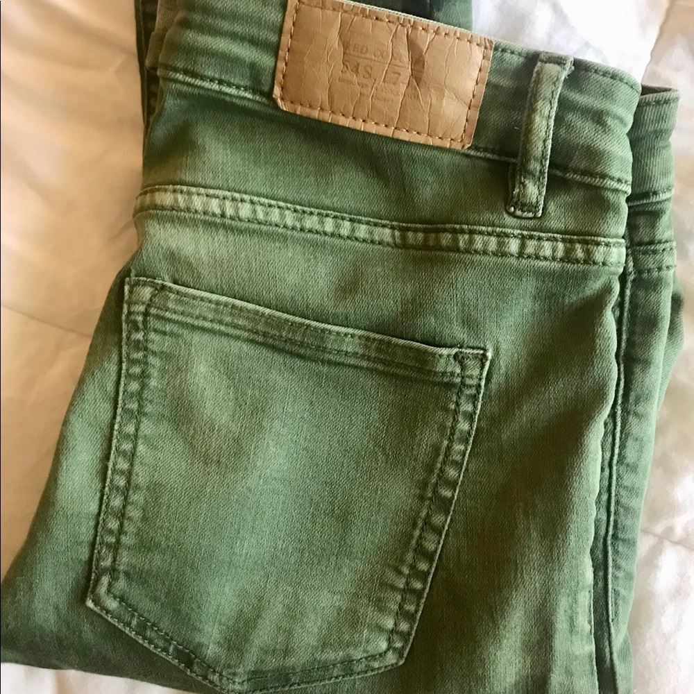 🍀GREEN jeans from H&M🍀